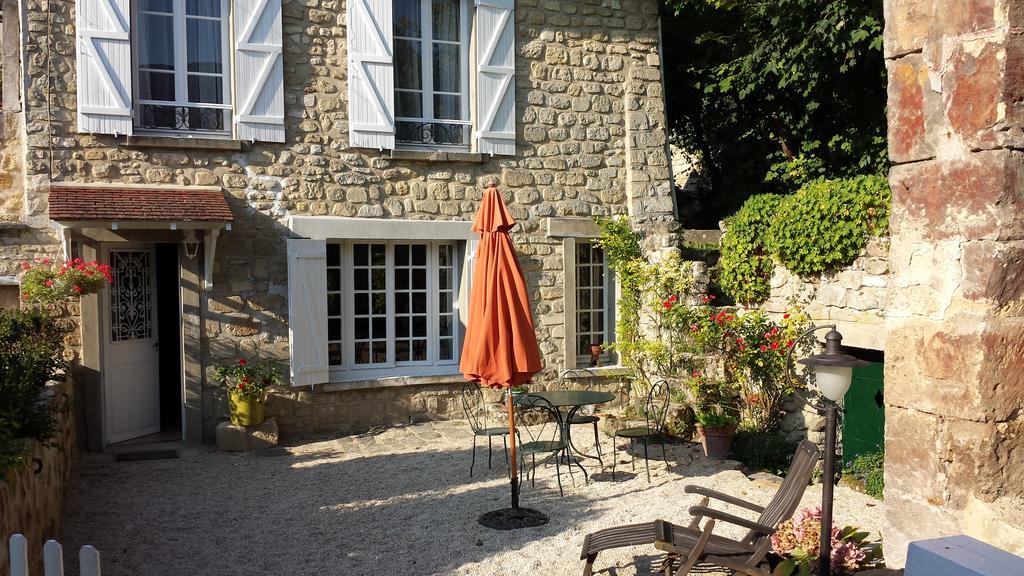 Gîte Du Valambourg Auvers-sur-Oise Exterior foto